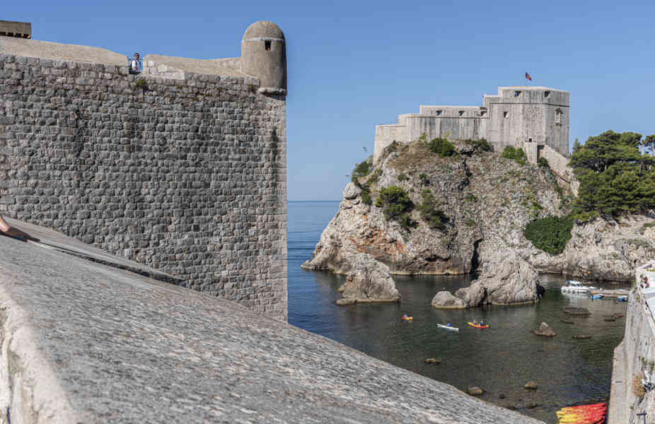 Croacia - Dubrovnik 074 - murallas de Dubrovnik y fortaleza de San Lorenzo.jpg